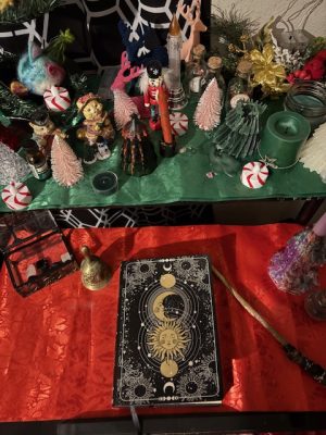 home altar yule
